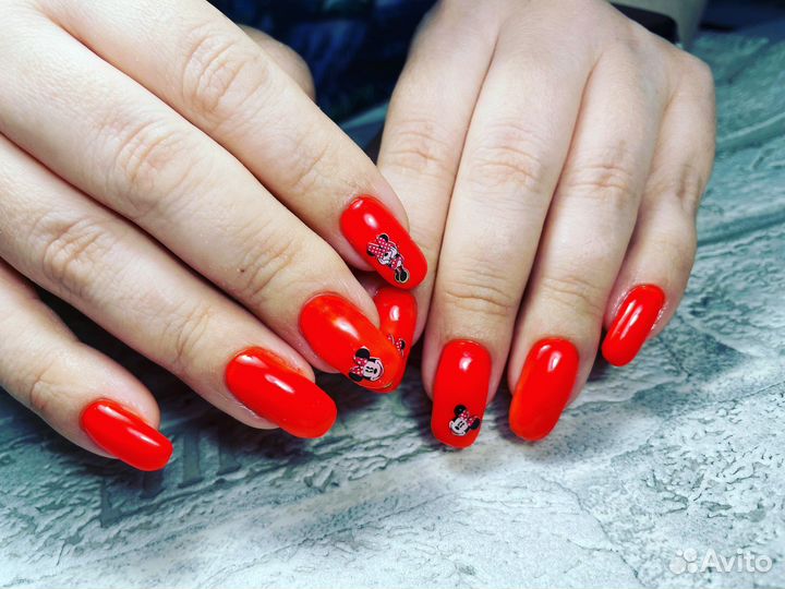 Маникюр/педикюр