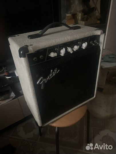 Ламповый комбоуселитель