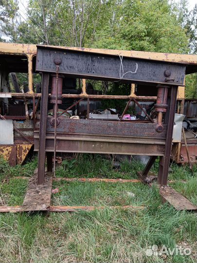 Пресс гидравлический листогиб