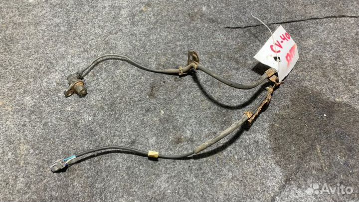 Датчик abs передний правый Toyota Camry ACV40