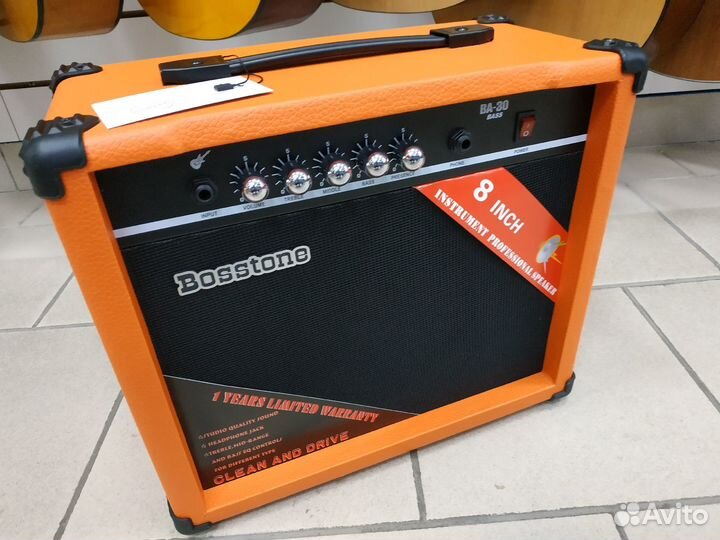 Комбоусилитель басовый