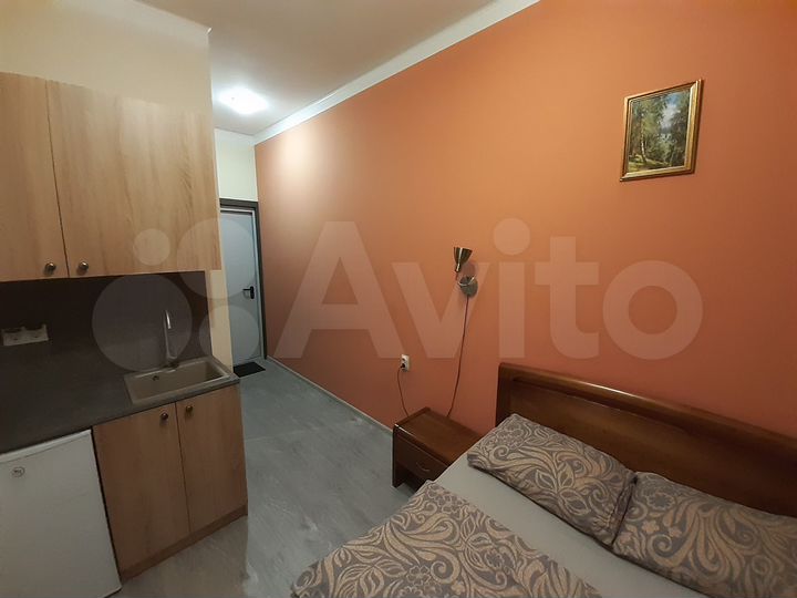 Комната 17 м² в 4-к., 1/5 эт.