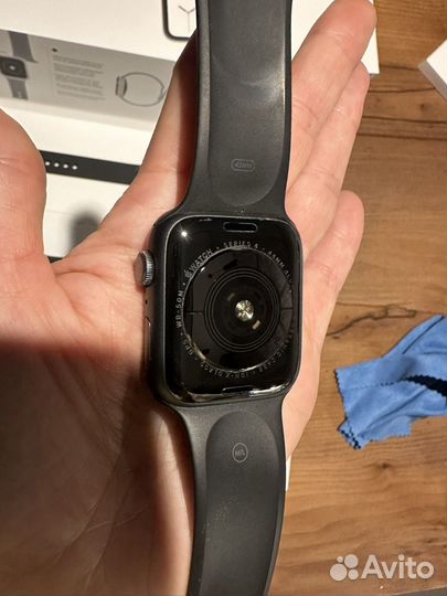 Смарт часы apple watch series 4