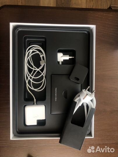 Macbook air 13 2017 128