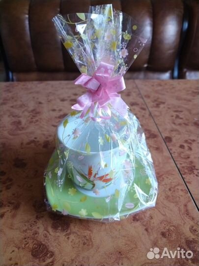 Кружка подарочная с блюдцем