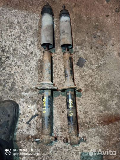 Задние амортизаторы Audi 80B3
