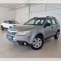 Subaru Forester 2.0 AT, 2011, 233 620 км, с пробегом, цена 987 000 руб.