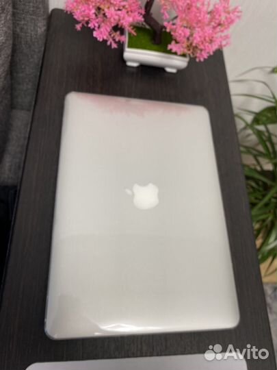 MacBook Pro (Retina, 13-inch, Early 2015)