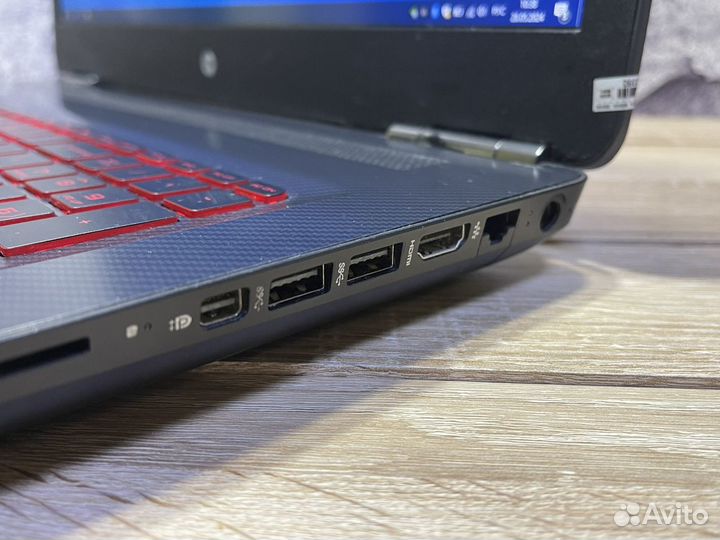 Игровой ноутбук hp omen 17 GTX 1060