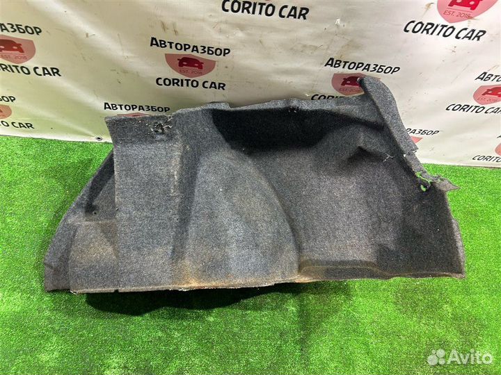 Обшивка багажника правая Mitsubishi Lancer CY3A