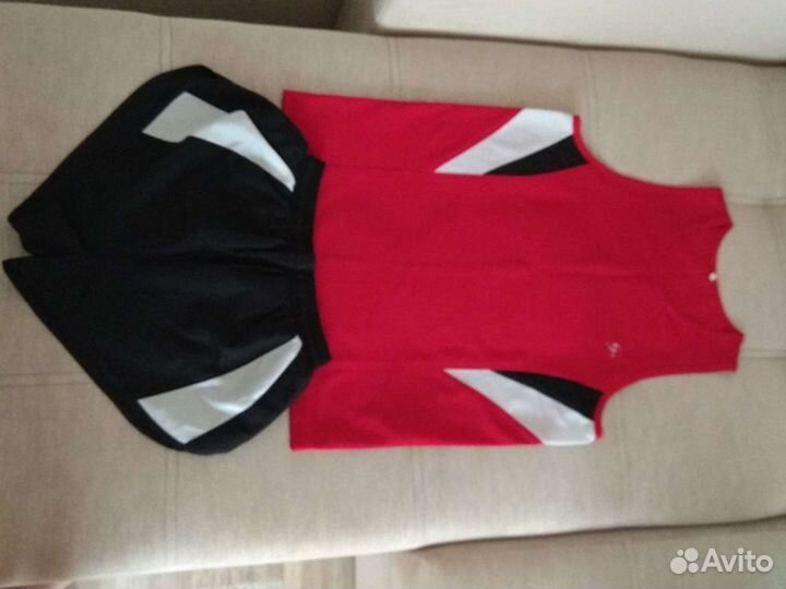 Костюм легкоатлетический