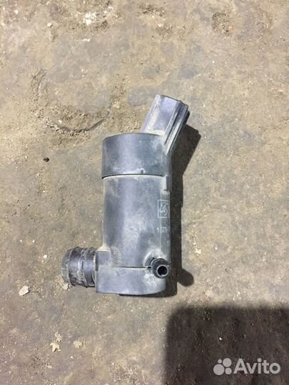 Моторчик омывателя Форд седан хетчбек