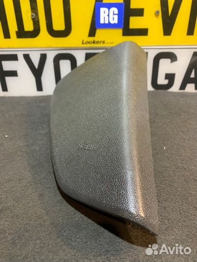 Подушка безопасности в сиденье правая Opel Astra H