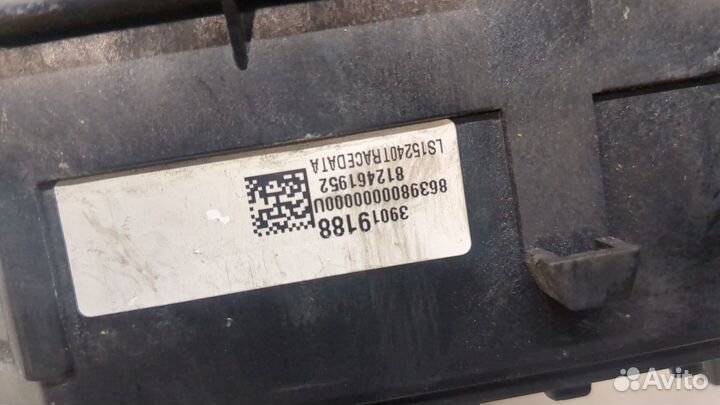 Блок предохранителей Opel Astra K 2015, 2016