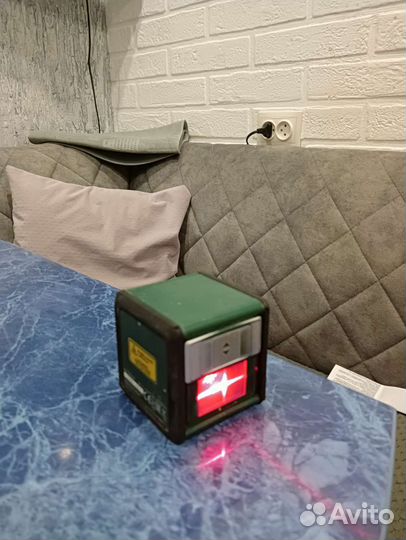 Лазерный уровень bosch Quigo