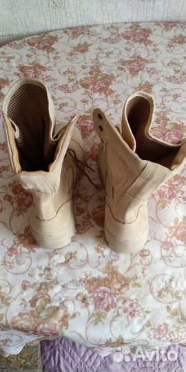 Ботинки с высоким берцем