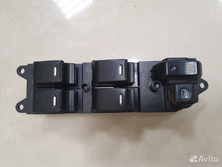 Блок стеклоподъемников Geely Mk седан MR479QA 2013