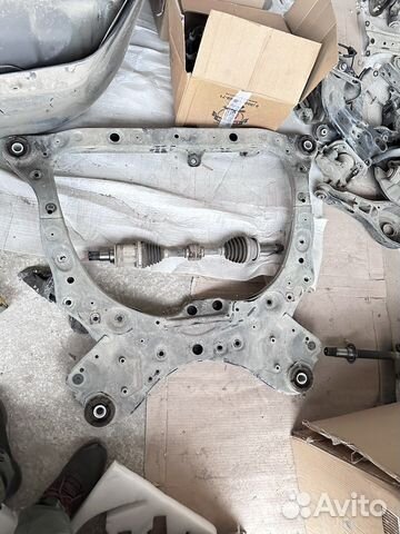 Подрамник toyota camry 70 75