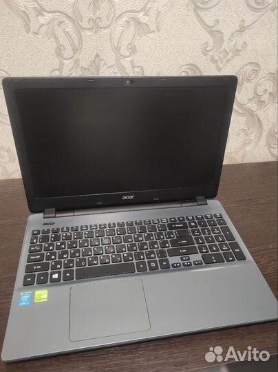 Acer core i3-4005u/Geforce820m/500gb