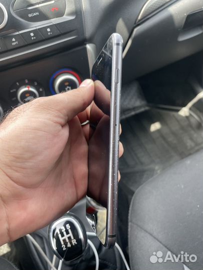 iPhone 8 Plus, 128 ГБ