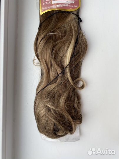 Шиньон на заколках