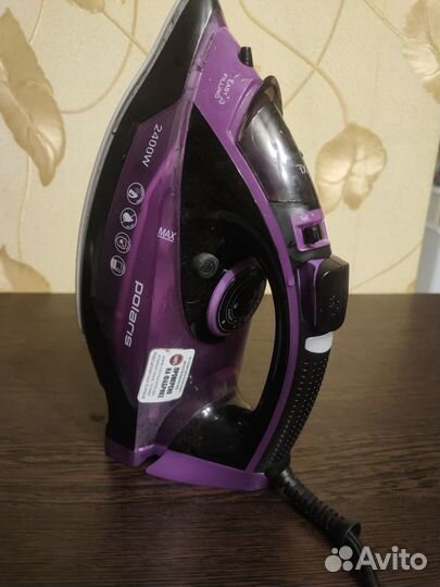 Утюг Polaris PIR 2415K