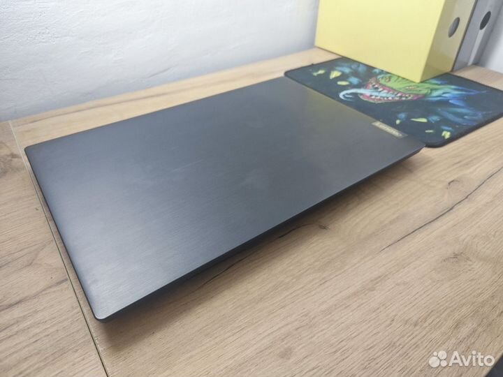 Ноутбук Lenovo ideapad