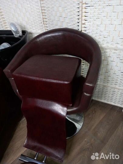 Парикмахерская мойка, кресло, пуф,подставка кресло