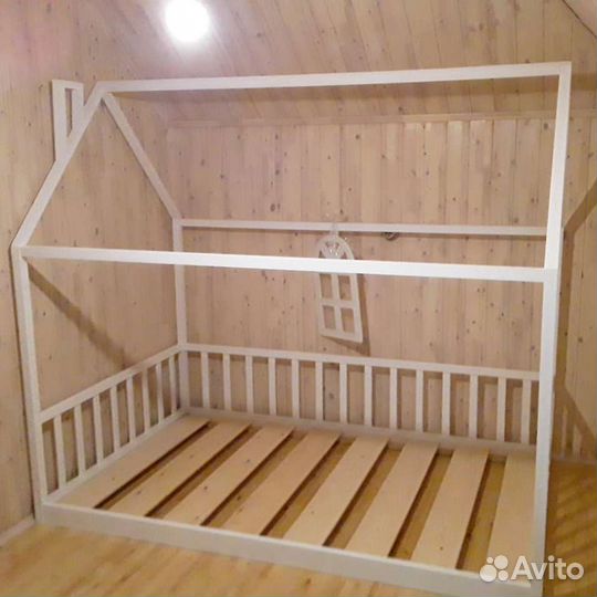 Кровать - домик