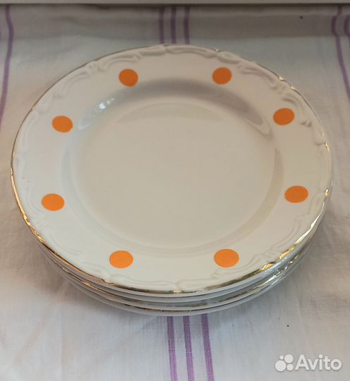 Тарелки