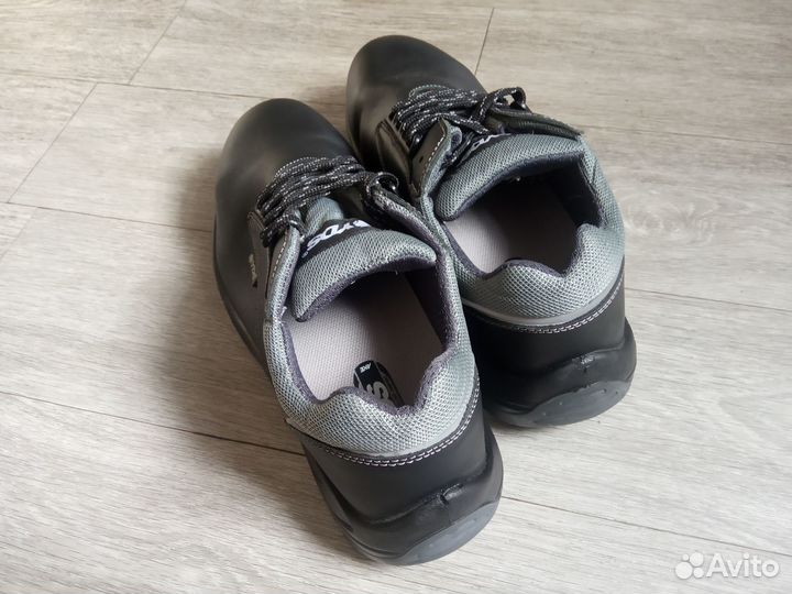 Кроссовки YDS(UL 100 S3) 46 р