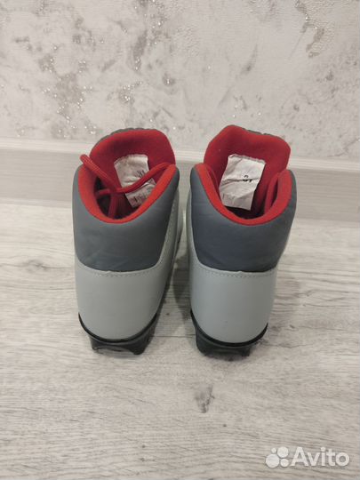 Лыжные ботинки р.31