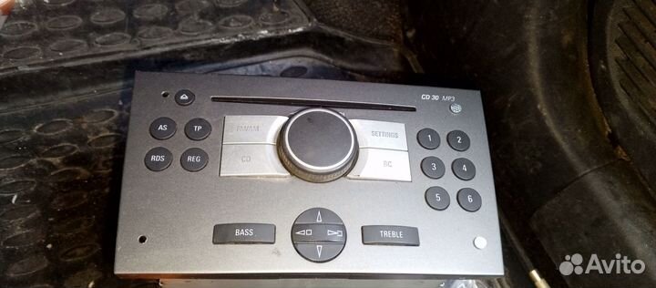 Штатная магнитола Опель meriva