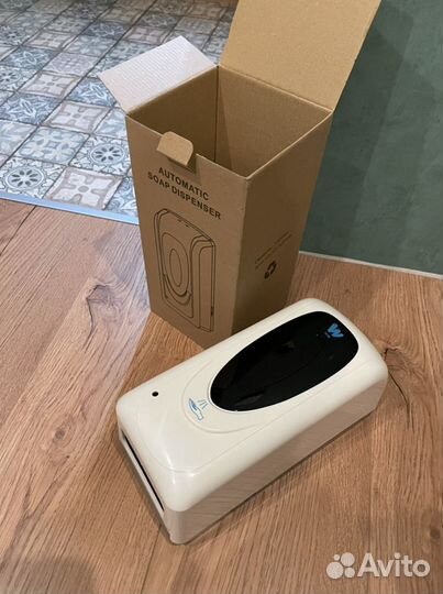 Диспенсер для рук сенсорный pw 2252