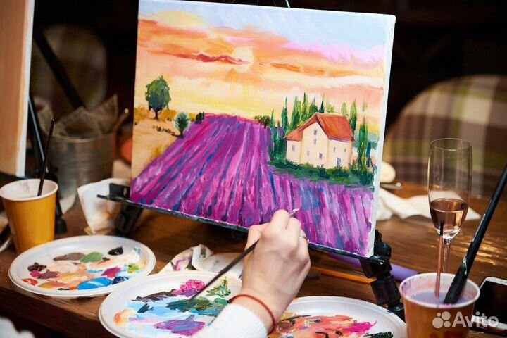 Мастер класс по рисованию с вином на день рождения