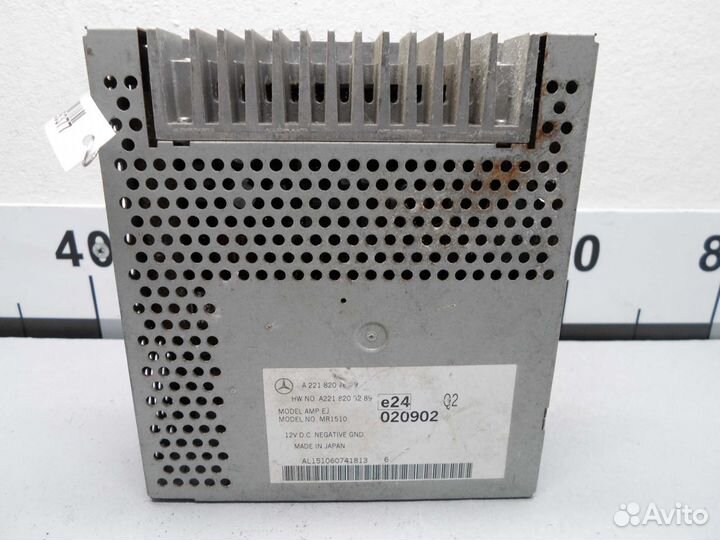 Усилитель звука Mercedes S-klasse W221 2218205289