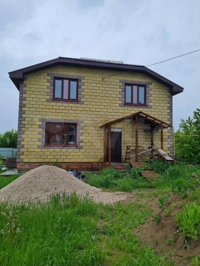 Дом 189,8 м² на участке 11 сот.