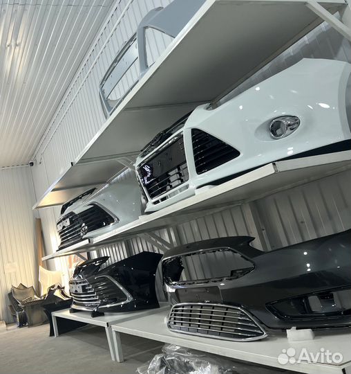 Передний бампер на Ford Mondeo 5