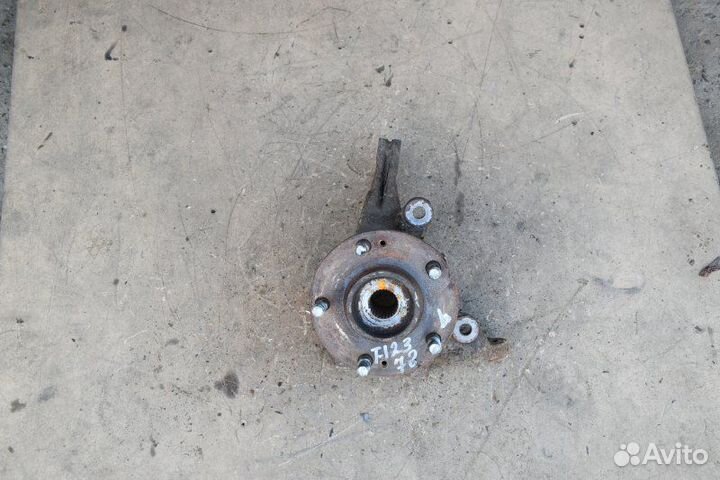 Кулак поворотный передний левый Kia Ceed G4FC 2006