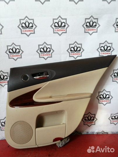 Облицовка двери задняя правая Lexus Gs
