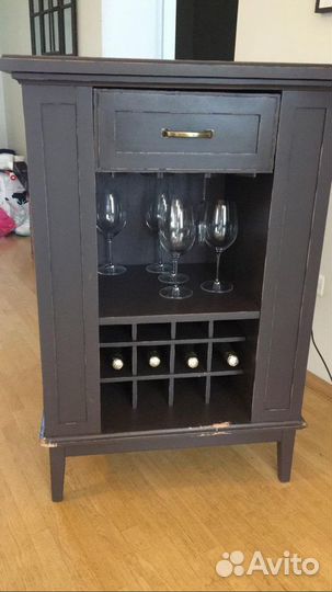 Винный шкаф ручной работы