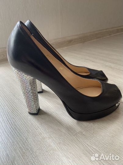 Туфли новые