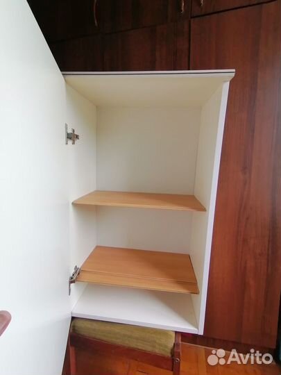 Шкаф навесной для кухни или ванной