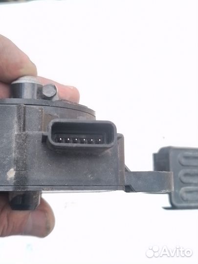 Электропедаль газа Nissan Note E11