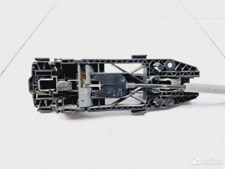 Ручка двери задней наружная левая VW Polo Sedan 2