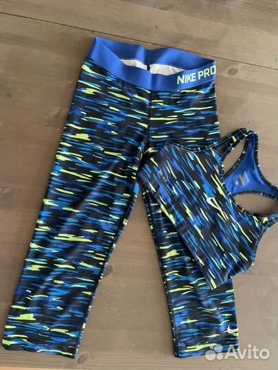 Спортивные Леггинсы и топ nike pro S