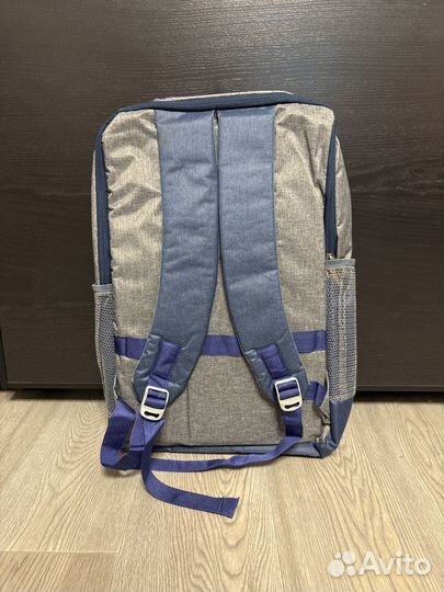 Рюкзак для ноутбука 17.5 новый Rada