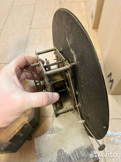 Старинные настенные часы le roi a paris