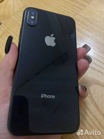 iPhone X, 256 ГБ