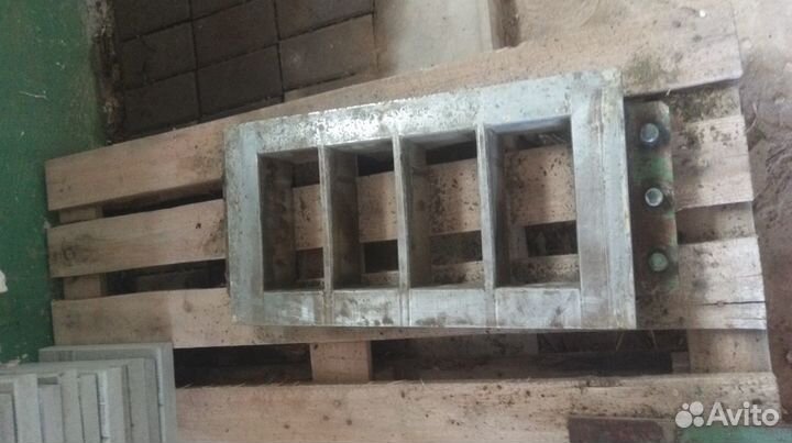 Матрица для вибропресса Квадр